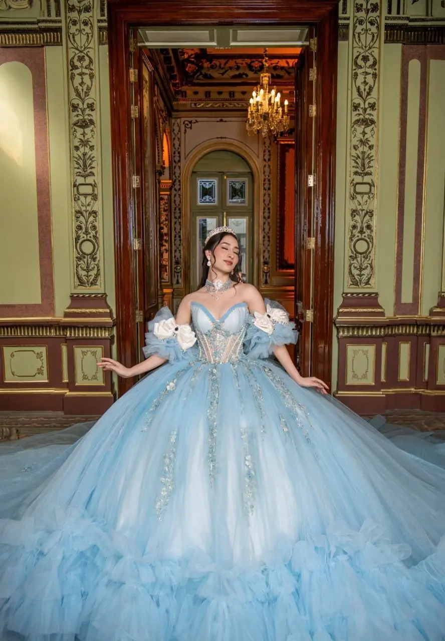 Ambar Couture